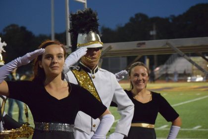 drum_majors_salute